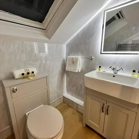 Newtondale - Burnley House Apartment *