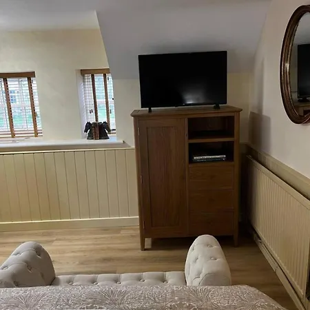 Newtondale - Burnley House 公寓 *